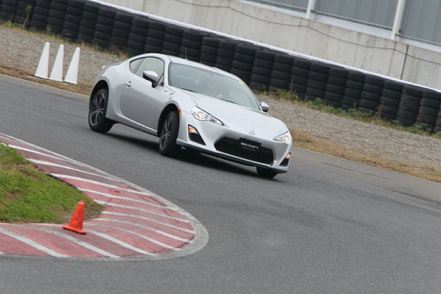 top 10 automotive news stories of 2011
