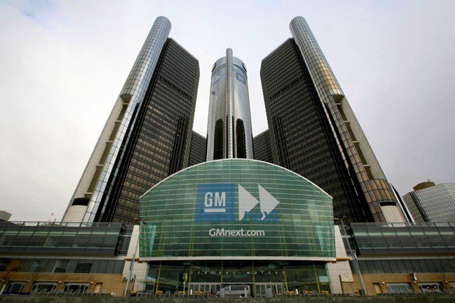 could jimmy hoffa be buried under gm s rencen