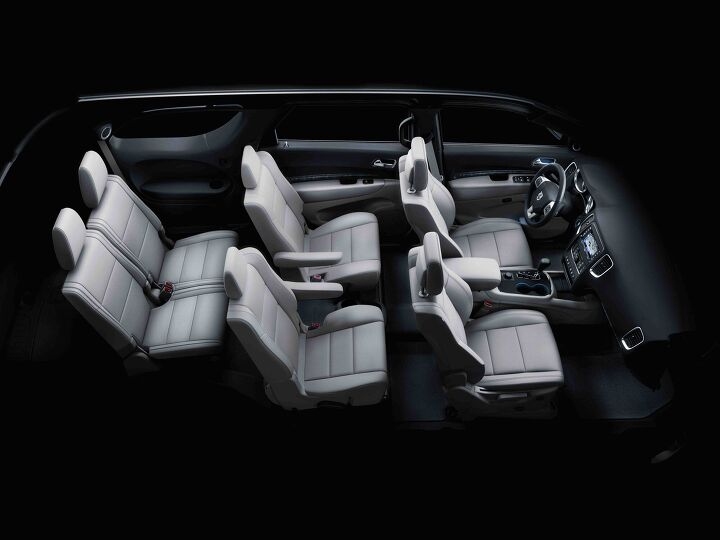 2012 Dodge Durango Adds Second Row Captain's Chairs