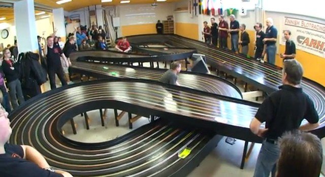 world s fastest slot car race is a blur video