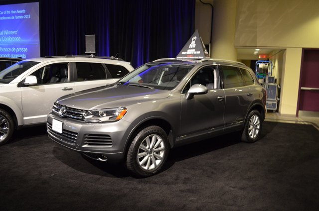 2012 volkswagen touareg tdi clean diesel named canadian utility vehicle of the year