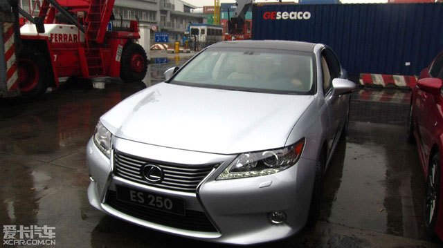 2013 Lexus ES 250 Spotted in China