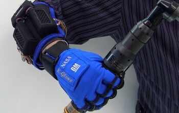 GM and NASA Develop Robotic Gloves for Auto Workers and Astronauts