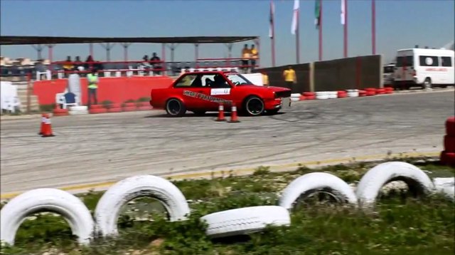 BMW E30 With Supra Engine Makes Mad Drifting Noise