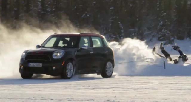 MINI Countryman Slides Across Frozen Lake, Red Bull Crashed Ice Skaters in Tow – Video