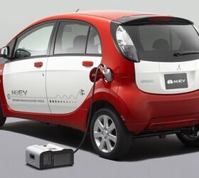 お手頃価格 Box Power I-MiEV Mitsubishi Lets Power a as EV Your Use You 発電機・ポータブル電源