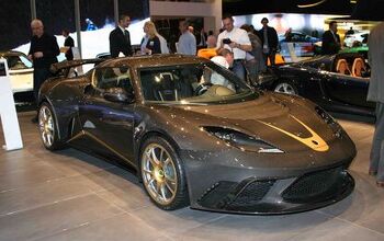 Lotus Teams up With Mansory for Bespoke Program