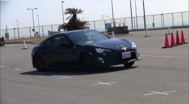 Toyota GT86 in Full TRD Form Shown Off in Video