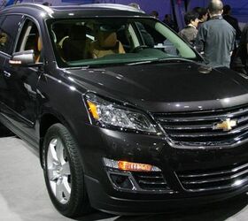 2013 Chevrolet Traverse Has Same Engine, New Look: 2012 New York Auto Show