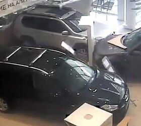 Man Goes Wild In Russian Nissan Dealership – Video