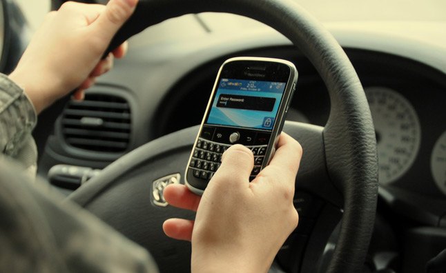 younger passengers less likely to tell drivers to stop texting and driving