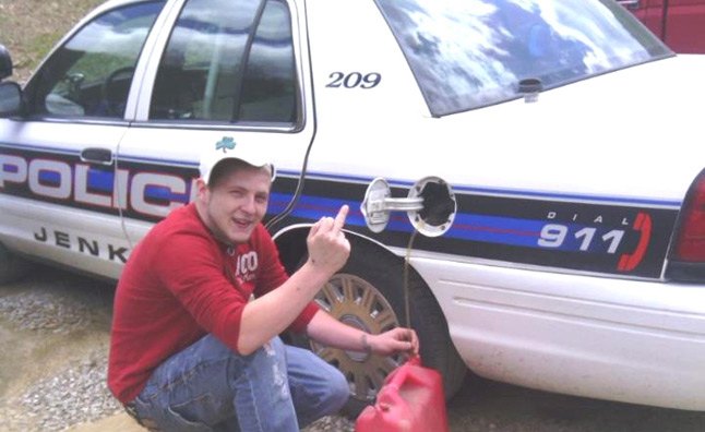 man brags on facebook about siphoning gas from police gets caught