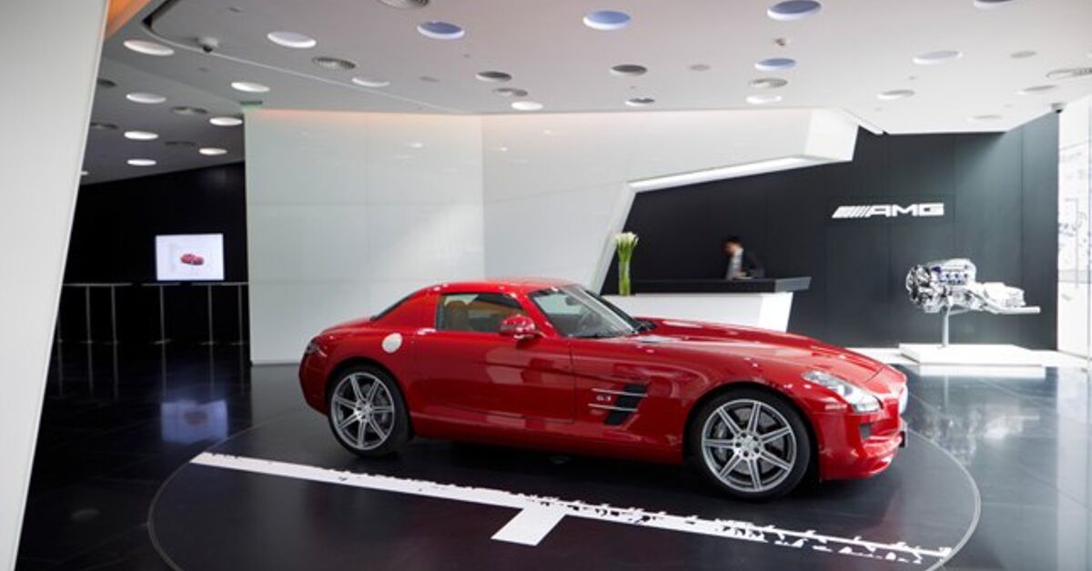 Amg Rashid Store World's First AMG-Exclusive Dealership Opens in China | AutoGuide.com