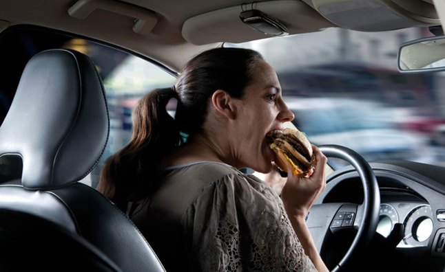 Eating While Driving Deadlier Than Texting Behind the Wheel, Study Shows