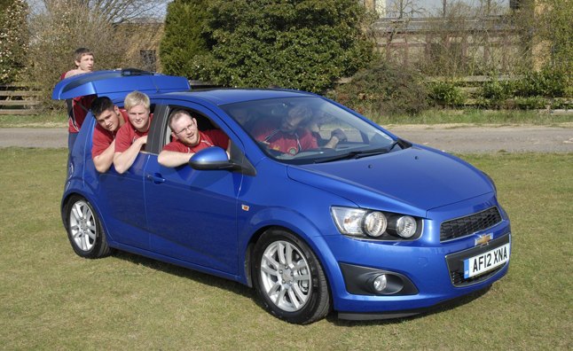 Chevrolet Sonic Can Fit 11 Rugby Players, Maybe More
