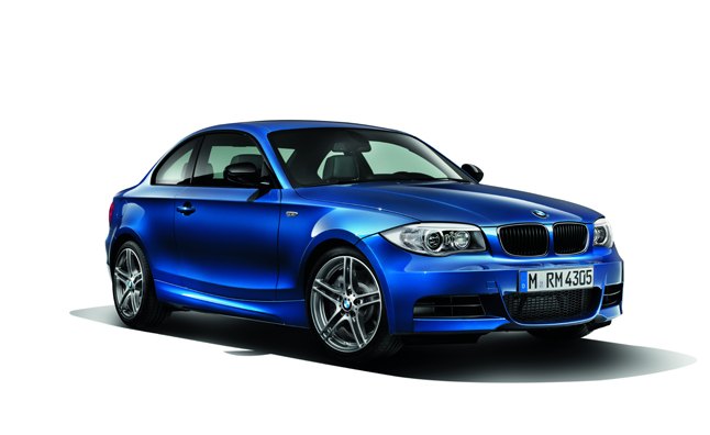2012 BMW 135is Coupe and Convertible Released