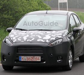 2013 Ford Fiesta Sedan Face Lift Caught in Spy Photos