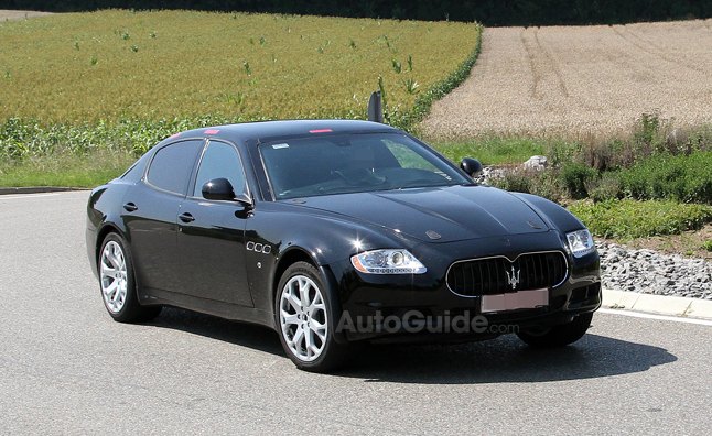 Maserati Levante Mule Caught Testing in Spy Photos