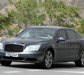 Bentley Continental Flying Spur V8 Caught in Spy Photos