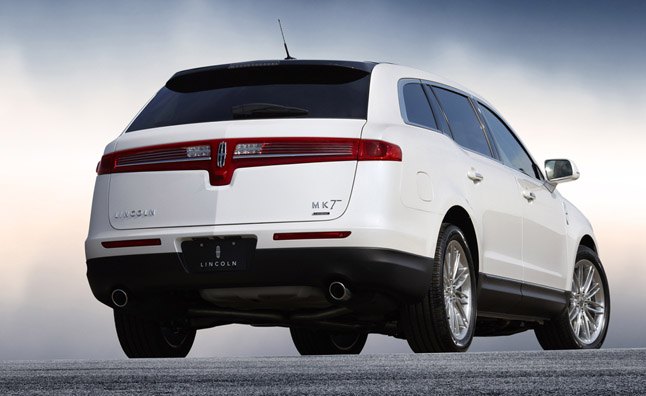 2013 Lincoln MKT: Offering the convenience afforded by three rows of seating, the redesigned 2013 Lincoln MKT full-size crossover benefits from a suite of significant improvements that match or exceed more expensive, imported luxury class competitors. (11/17/2011)