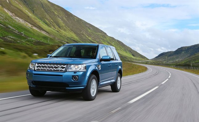 2013 Land Rover LR2 Gets Price Hike, HP Boost
