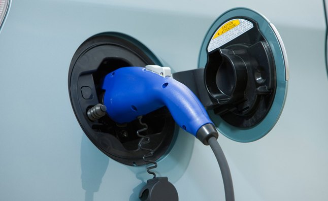 Real World Fuel Economy Top Complaint Among Green Car Buyers: Study