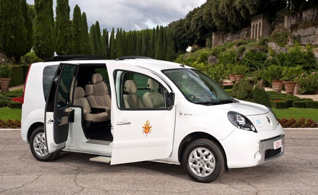 Renault Delivers Fully-Electric Popemobile to Benedict XVI