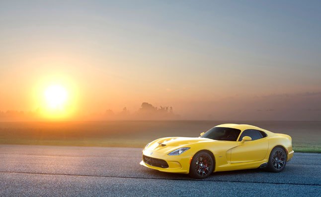 2013 SRT Viper Priced From $97,395, GTS at $120,395: Mega Gallery