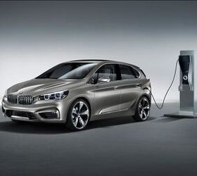 BMW Concept Active Tourer Reveled: Paris Motor Show Preview