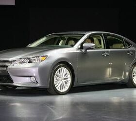 Lexus Focusing on Hybrid Sales in North America