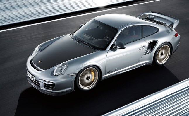 porsche launches three new driving courses