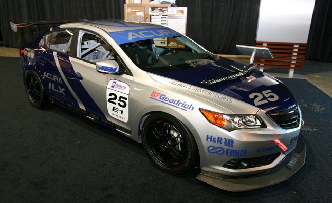 Acura ILX Endurance Racer Revealed: 2012 SEMA Show