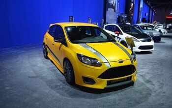 Customized Ford Focus STs Video, First Look: 2012 SEMA Show