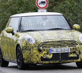 2014 MINI Cooper S Spied With New Head and Taillights
