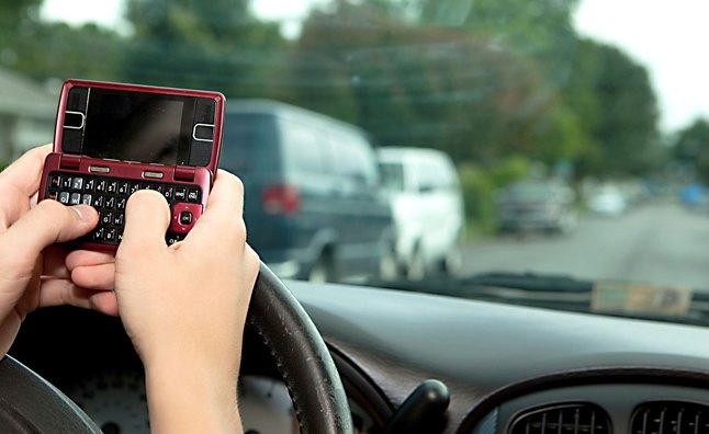 parents underestimate teen texting and driving
