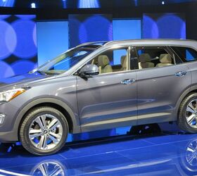 2013 Hyundai Santa Fe Seven Seater Debuts: 2012 LA Auto Show