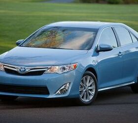 Toyota Prices Four 2013 Models, Adjusts 12 More