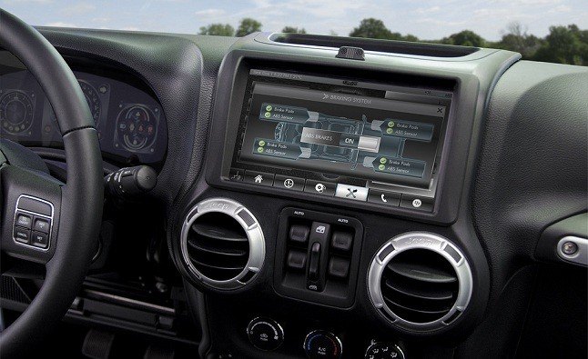 new infotainment system aims to enhance functionality curb distracted driving