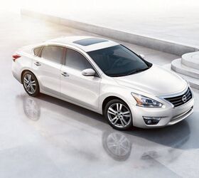 2013 Nissan Altima Earns IIHS 'Top Safety Pick Plus' Rating