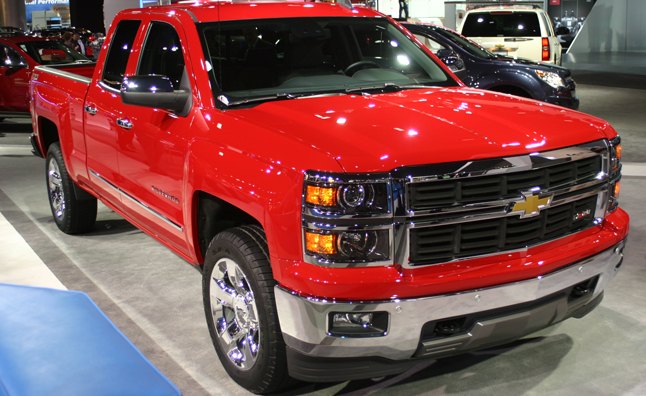 2014 Chevy Silverado Shows Off New Looks in Detroit