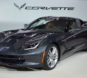 2014 Corvette Stingray Still Hot on Detroit Show Floor