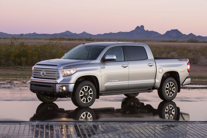 2014 toyota tundra gets sexy new interior same old engines