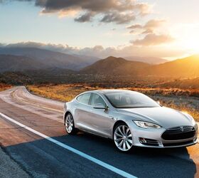 Elon Musk Calls NY Times Piece on Tesla Model S a "Fake"