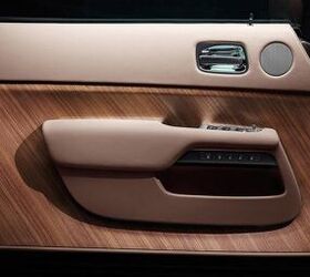 2014 Rolls-Royce Wraith Cabin Laden With Wood, Metal