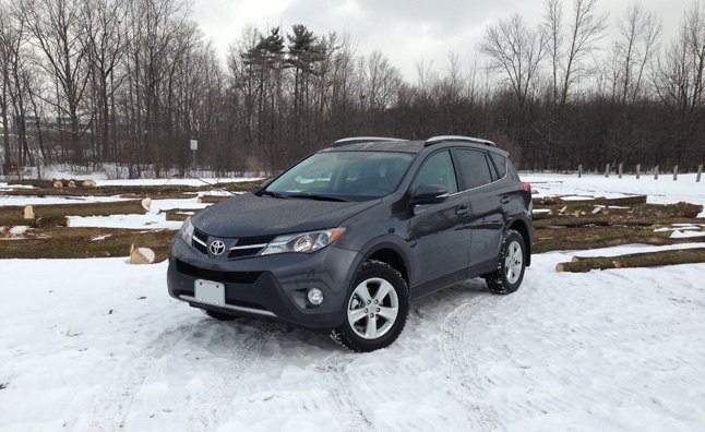 2013 Rav4 Le Five-Point Inspection: 2013 Toyota RAV4 XLE FWD | AutoGuide.com