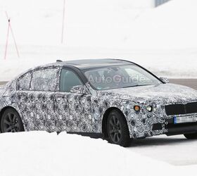 2016 BMW 7 Series Spied in the Snow