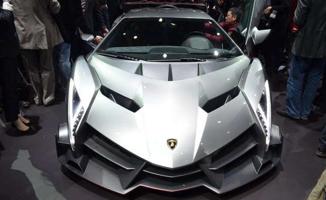 Lamborghini Veneno: Live Photos of Lambo's $4 Million Supercar