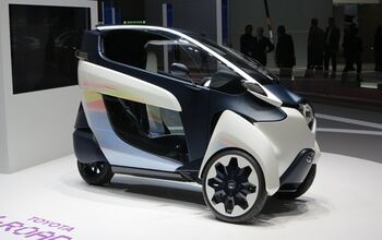 Toyota I-ROAD Concept is Half Scooter, Half Car