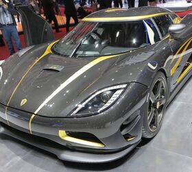 Carbon Body Koenigsegg is a Hundra Times More Awesome
