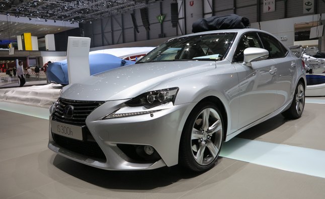 Lexus IS 300h Unveiled With 220 HP, Not For Sale in US